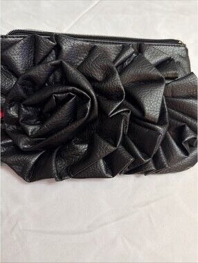 Vintage GIANNINI Black Faux Leather and Clutch Big Flower Purse
